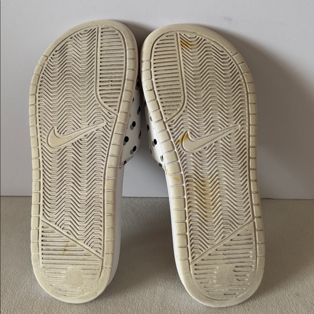 Nike slides - Picture 7 of 7